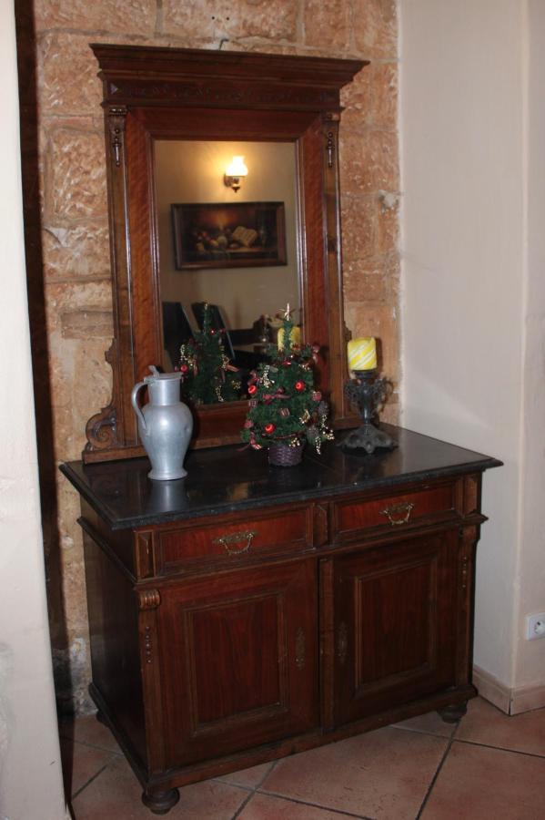 Hotel Kralovsky Dvur Hořice エクステリア 写真
